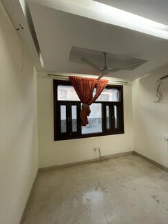 Plot For Sale in RWA Apartments Sector 122