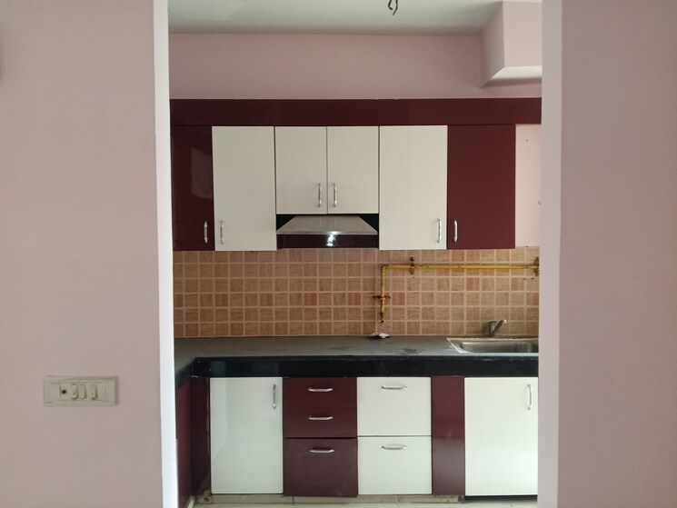 Kitchen, mahagun-mywoods 3 Bedroom 1370 Sq.Ft. Apartment In Sector 16c Greater Noida Greater Noida 9436672