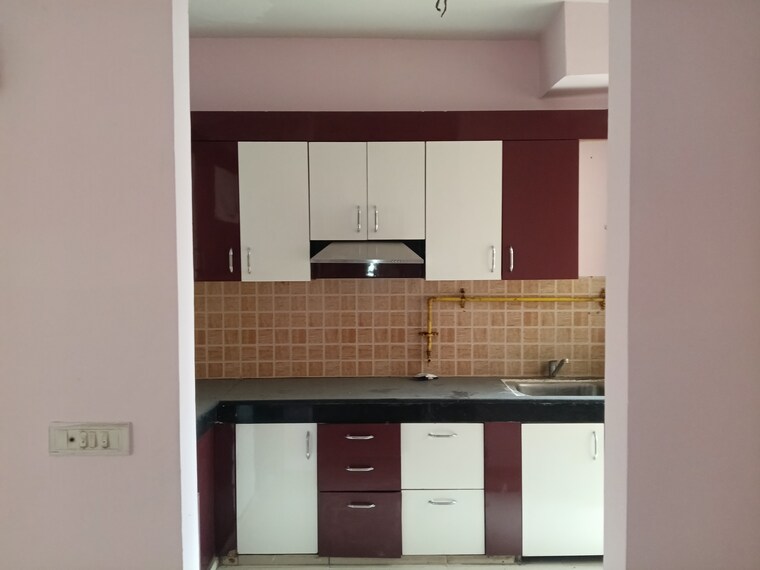 Kitchen, mahagun-mywoods 3 Bedroom 1370 Sq.Ft. Apartment In Sector 16c Greater Noida Greater Noida 9436672