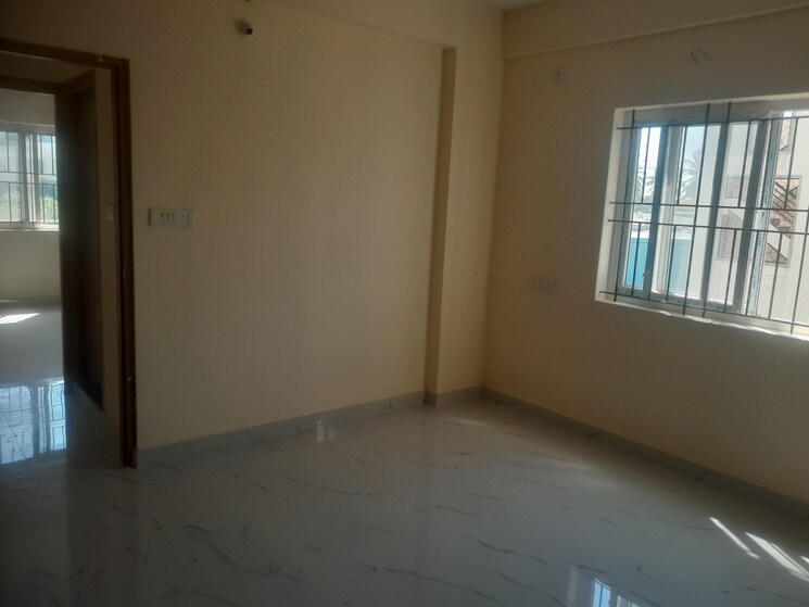Room, nri layout 3 Bedroom 1600 Sq.Ft. Apartment In Nri Layout Bangalore 9436608