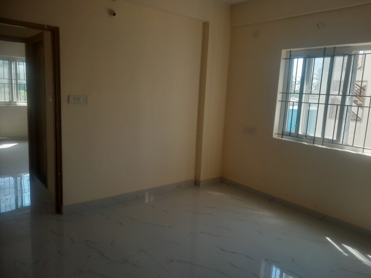 Room, nri layout 3 Bedroom 1600 Sq.Ft. Apartment In Nri Layout Bangalore 9436608