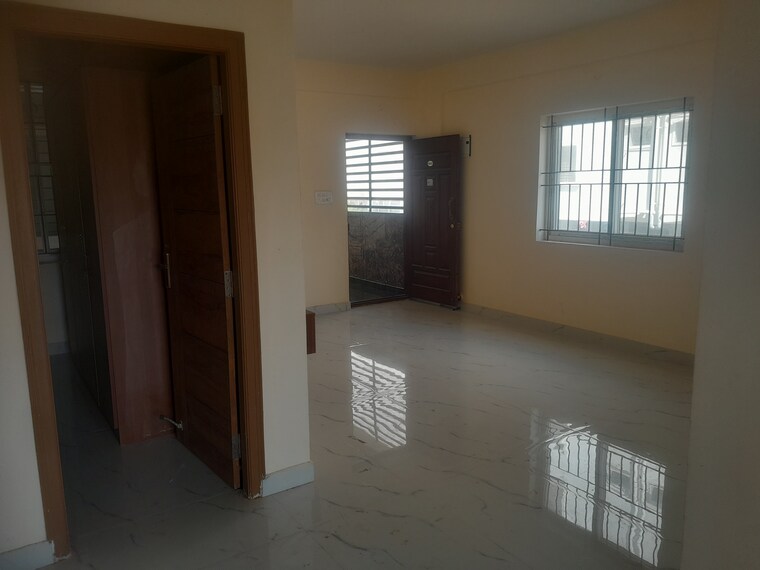 Room, nri layout 3 Bedroom 1600 Sq.Ft. Apartment In Nri Layout Bangalore 9436608