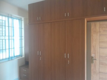 Furnished Amenities in 3 BHK Apartment at Nri Layout – for Rent
