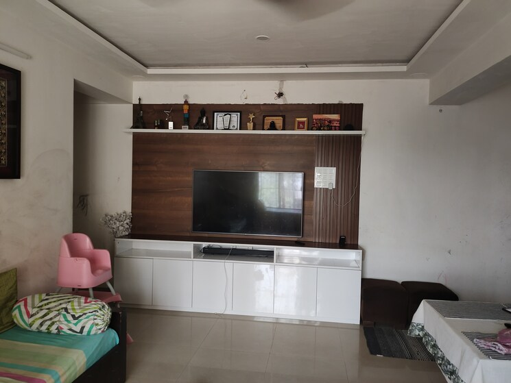 Living Room, mantri-serene 2 Bedroom 1061 Sq.Ft. Apartment In Goregaon East Mumbai 9436644