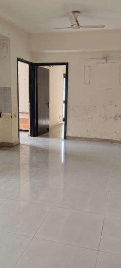 2.5 BHK + Servant Room Apartment For Sale in RPS Savana