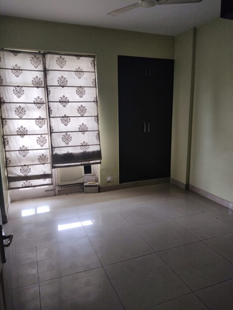 Room, eros-cliffton-apartments 3 Bedroom 1330 Sq.Ft. Apartment In Charmwood Village Faridabad 9436712