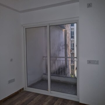 Room in 2 BHK Apartment at Mussoorie Road – for Sale