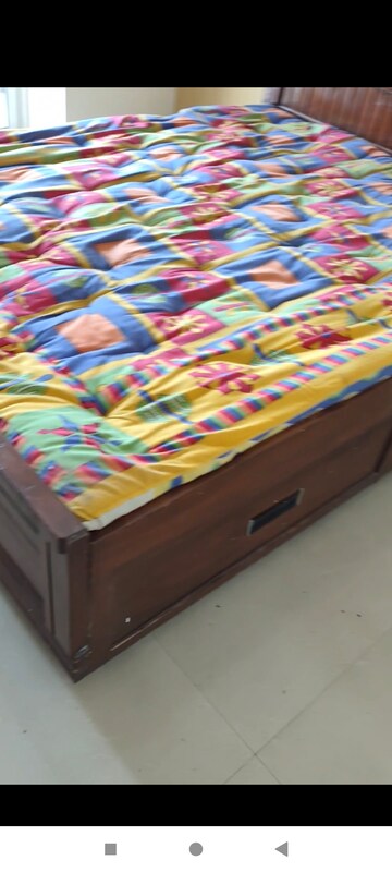 Bedroom in 2.5 BHK Apartment at Gardenia Glory, Sector 46 – for Rent