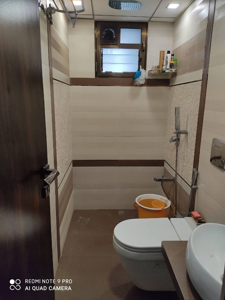 Bathroom, neel-siddhi-ornate-apartment 3 Bedroom 1500 Sq.Ft. Apartment In Kharghar Navi Mumbai 9436760