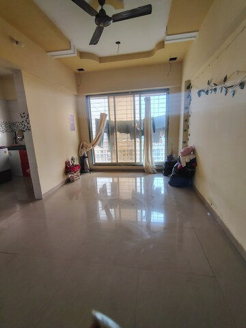 Living Room in 1 BHK Apartment at West View Vile Parle West, Vile Parle West – for Rent