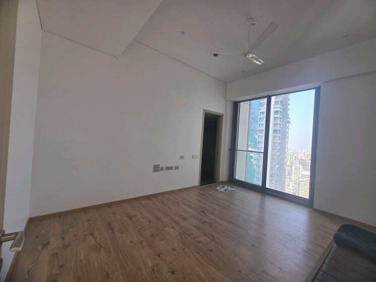 Room, rustomjee-crown 4 Bedroom 2450 Sq.Ft. Apartment In Prabhadevi Mumbai 9436790