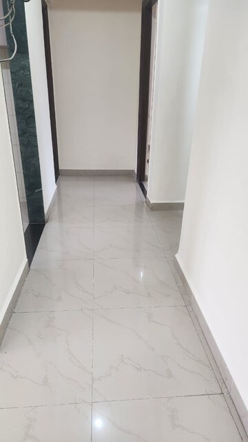 Study Room in 2 BHK Apartment at Crystal CHS, Chembur – for Rent