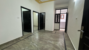 Room in 1 BHK Builder Floor at Chattarpur – for Rent