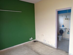 Room in 3 BHK Apartment at Oriental Apartments, Sector 62 – for Sale