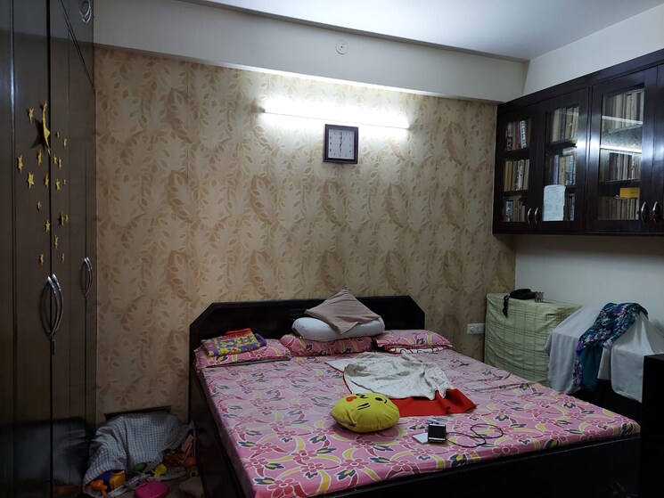 Bedroom, landcraft-golflinks-plaza 3 Bedroom 1600 Sq.Ft. Apartment In Pandav Nagar Ghaziabad 9436861