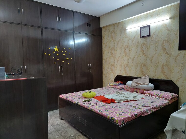 Bedroom, landcraft-golflinks-plaza 3 Bedroom 1600 Sq.Ft. Apartment In Pandav Nagar Ghaziabad 9436861