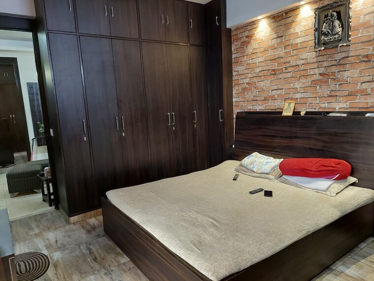 Bedroom, landcraft-golflink-villas 3 Bedroom 1600 Sq.Ft. Apartment In Pandav Nagar Ghaziabad 9436936