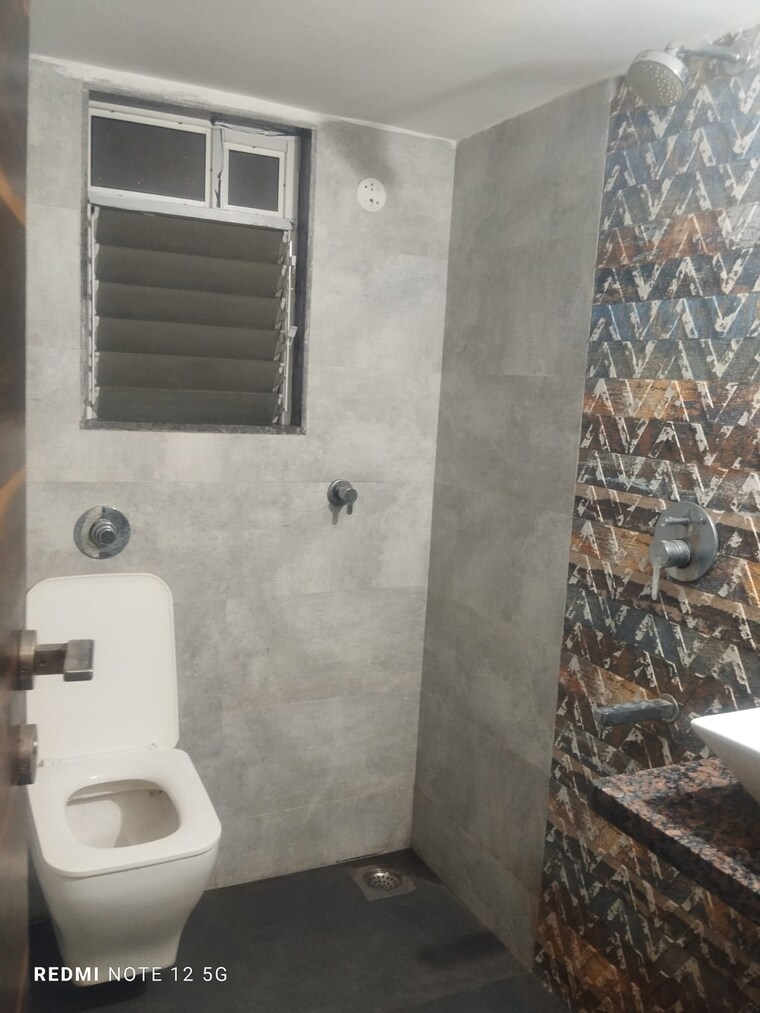 Bathroom, sahajanand-arista 2 Bedroom 695 Sq.Ft. Apartment In Goregaon West Mumbai 9437004
