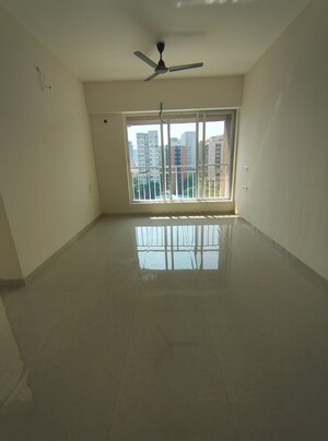 2 BHK Apartment For Rent in Adityaraj Gateway, Ghatkopar East