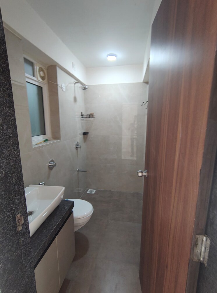 Bathroom, adityaraj-gateway 2 Bedroom 676 Sq.Ft. Apartment In Ghatkopar East Mumbai 9437026