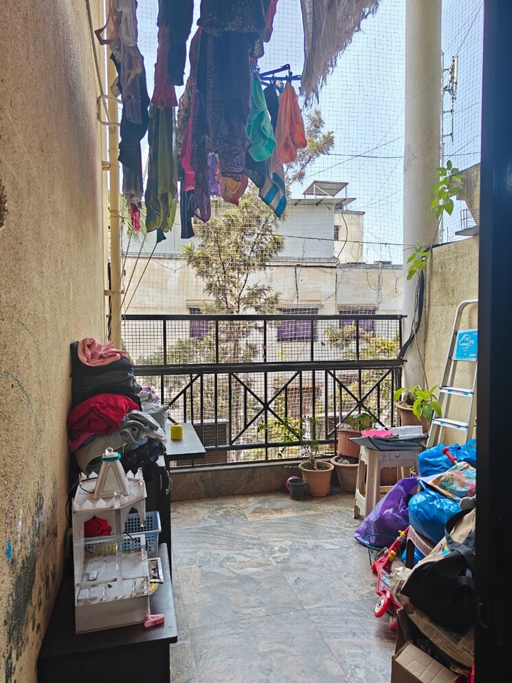 Balcony, kothrud 2 Bedroom 800 Sq.Ft. Apartment In Kothrud Pune 9437221