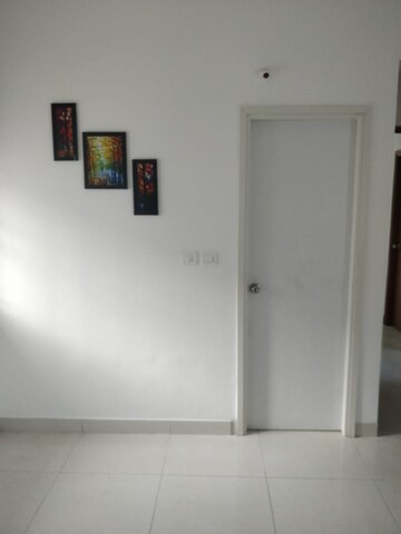 Room in 2.5 BHK Apartment at Prestige Gulmohar, Horamavu – for Rent