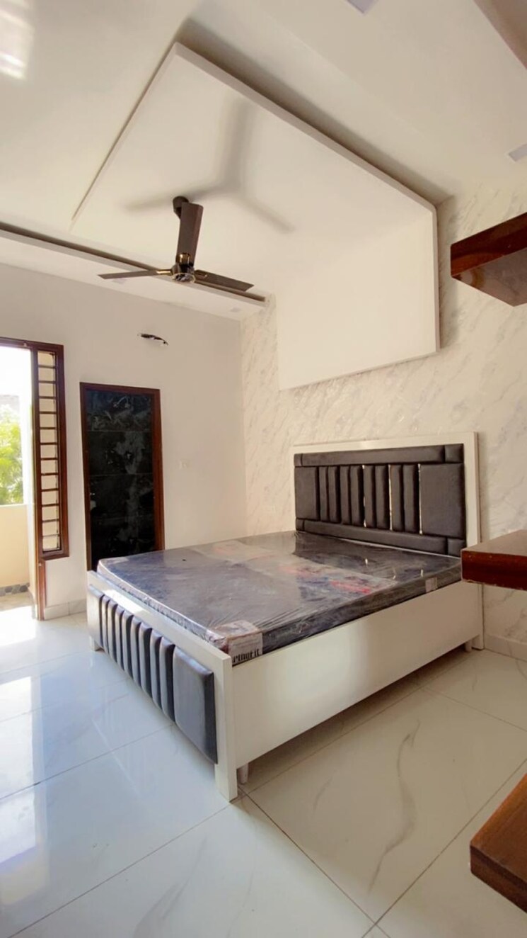 Bedroom, kharar mohali road 3 Bedroom 1098 Sq.Ft. Apartment In Kharar Mohali Road Kharar 9437266