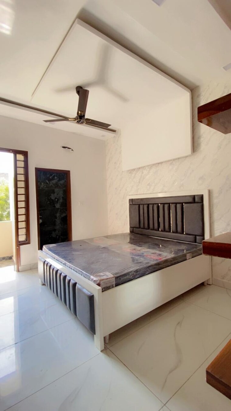 Bedroom, kharar mohali road 3 Bedroom 1098 Sq.Ft. Apartment In Kharar Mohali Road Kharar 9437266