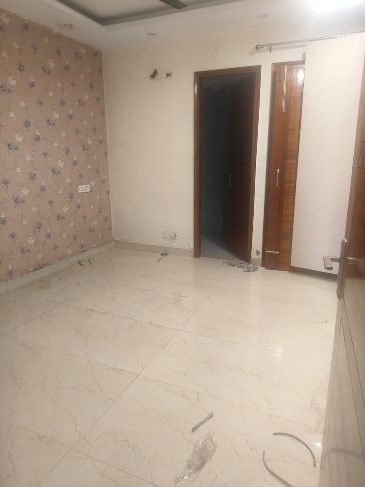 Room, prem-satyam-swastik-apartment 3 Bedroom 1550 Sq.Ft. Builder Floor In Patiala Road Zirakpur 9437376