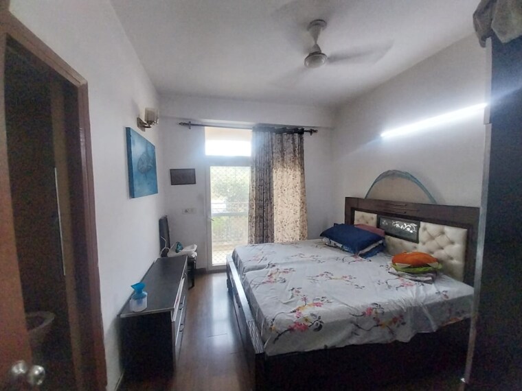 Bedroom, amrapali-dream-valley 2 Bedroom 800 Sq.Ft. Apartment In Tech Zone 4 Greater Noida Greater Noida 9437353