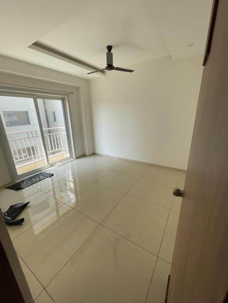 Bathroom, raymond-ten-x-habitat 1 Bedroom 418 Sq.Ft. Apartment In Pokhran Road No Two Thane 9437360