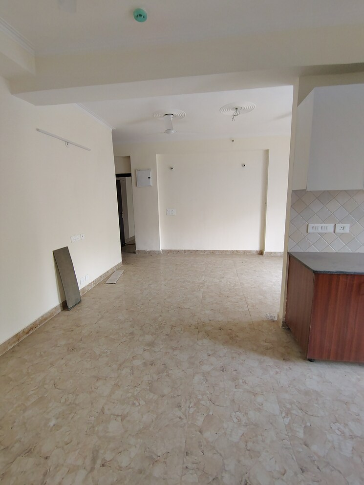 undefined, amrapali-centurian-park 3.5 Bedroom 1630 Sq.Ft. Apartment In Tech Zone 4 Greater Noida Greater Noida 9437427