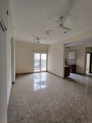 Bathroom in 3.5 BHK Apartment at Amrapali Centurian Park, Tech Zone 4 Greater Noida – for Sale