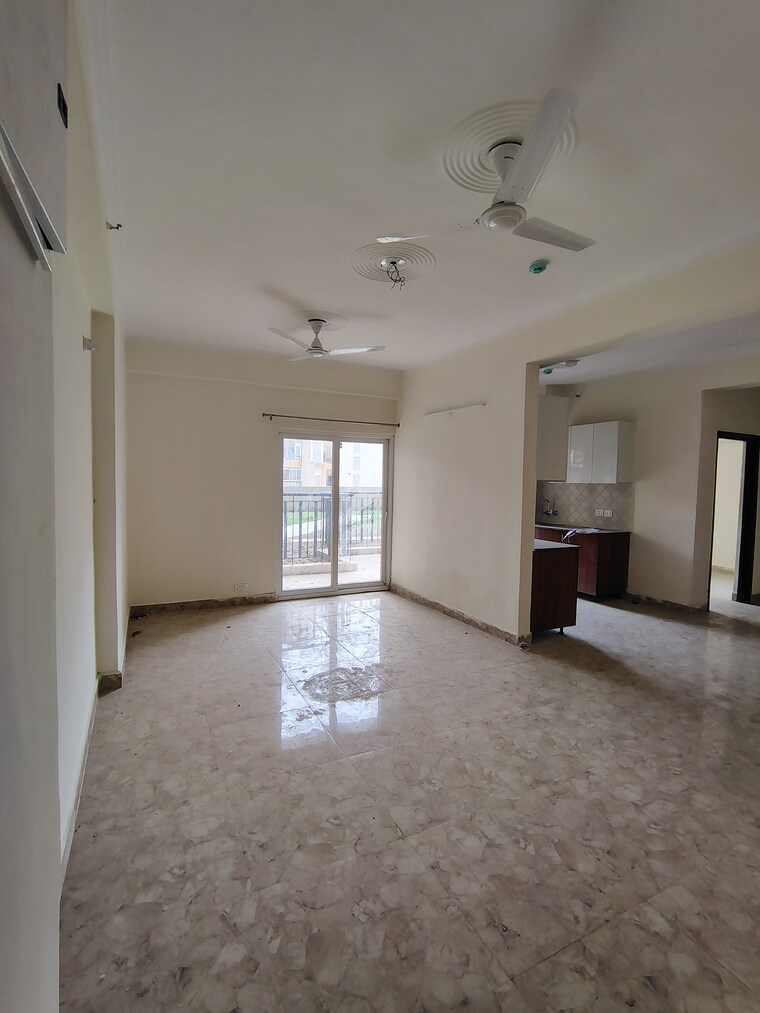 Bathroom, amrapali-centurian-park 3.5 Bedroom 1670 Sq.Ft. Apartment In Tech Zone 4 Greater Noida Greater Noida 9437441