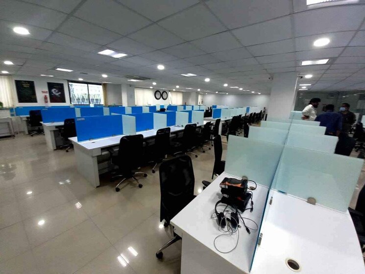 Team Area, vijay nagar Commercial Office Space 2400 Sq.Ft. In Vijay Nagar Indore 9437385