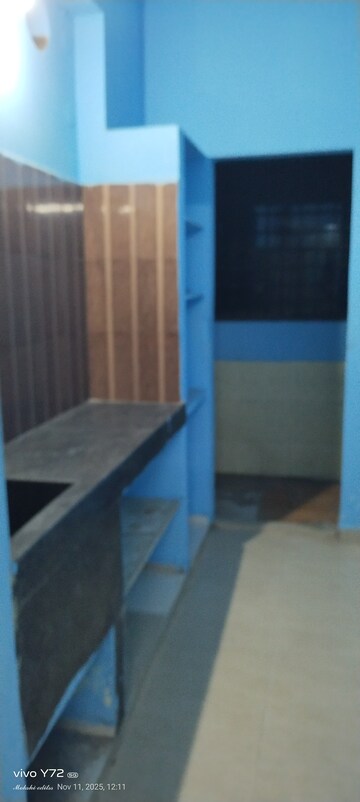 Furnished Amenities in 2 BHK Builder Floor at Madhapur – for Rent