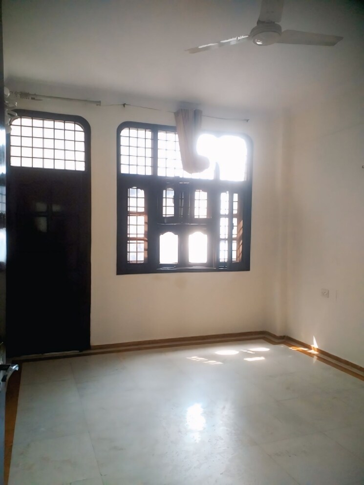 undefined, new rajinder nagar 2 Bedroom 1210 Sq.Ft. Builder Floor In New Rajinder Nagar Delhi 9437525