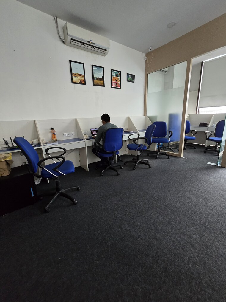 Gym, platinum-techno-park Commercial Office Space 950 Sq.Ft. In Vashi Sector 30 Navi Mumbai 9437500