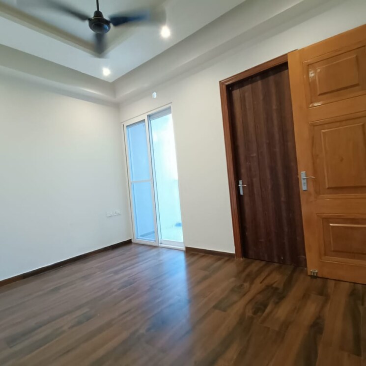 Room, siddharth vihar 3 Bedroom 1520 Sq.Ft. Apartment In Siddharth Vihar Ghaziabad 9437581