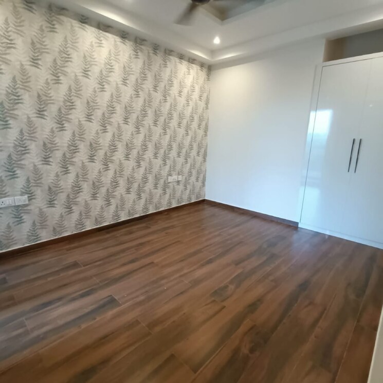 Room, siddharth vihar 3 Bedroom 1520 Sq.Ft. Apartment In Siddharth Vihar Ghaziabad 9437581