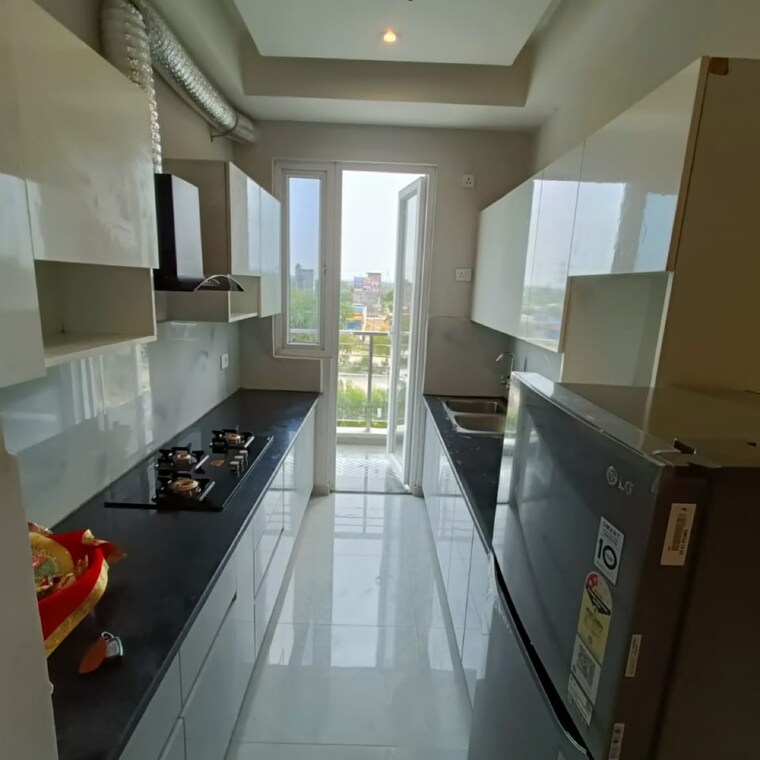 Kitchen, siddharth vihar 3 Bedroom 1520 Sq.Ft. Apartment In Siddharth Vihar Ghaziabad 9437581