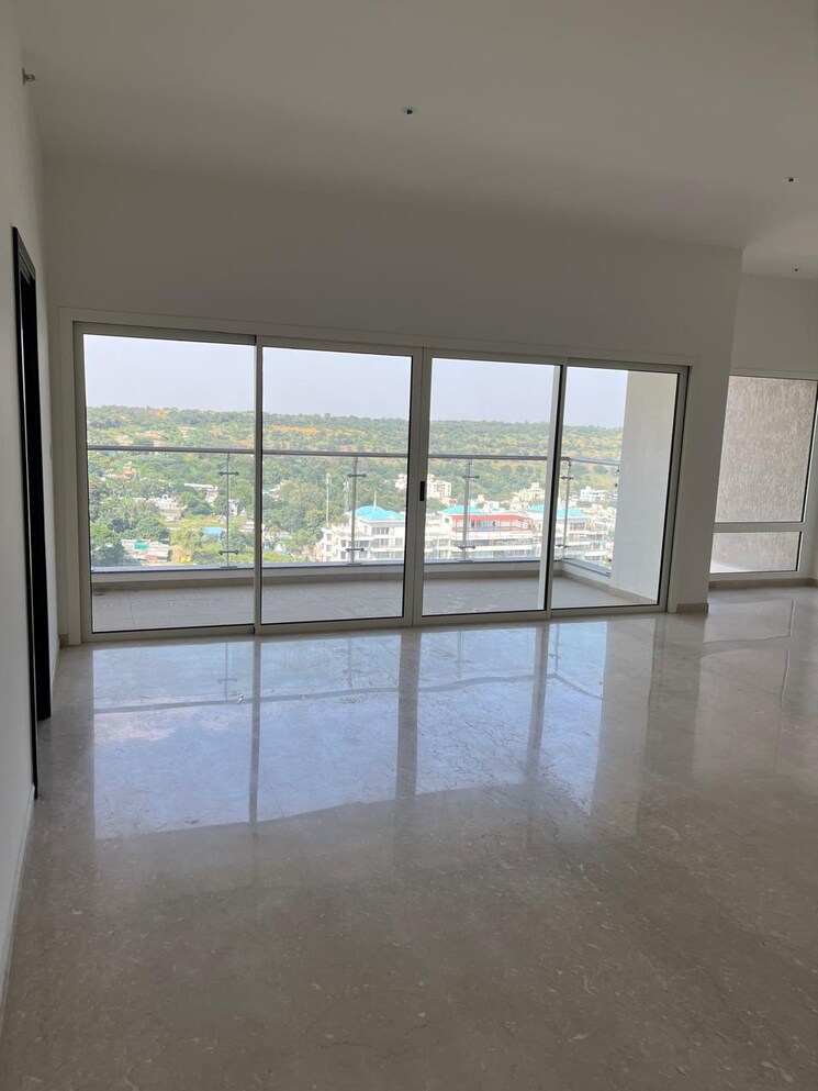 Room, model colony 2 Bedroom 900 Sq.Ft. Apartment In Model Colony Pune 9437527