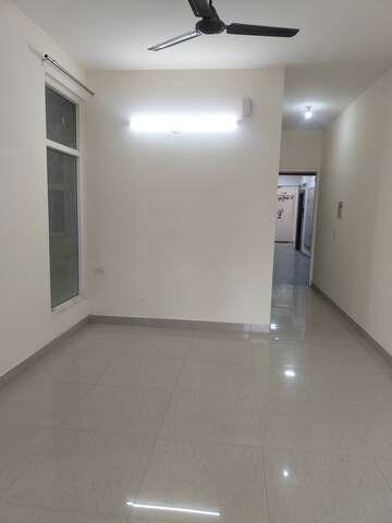 2 BHK Apartment For Rent in Tulip Lemon, Sector 69