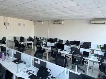  Office Space For Rent in Ab Road