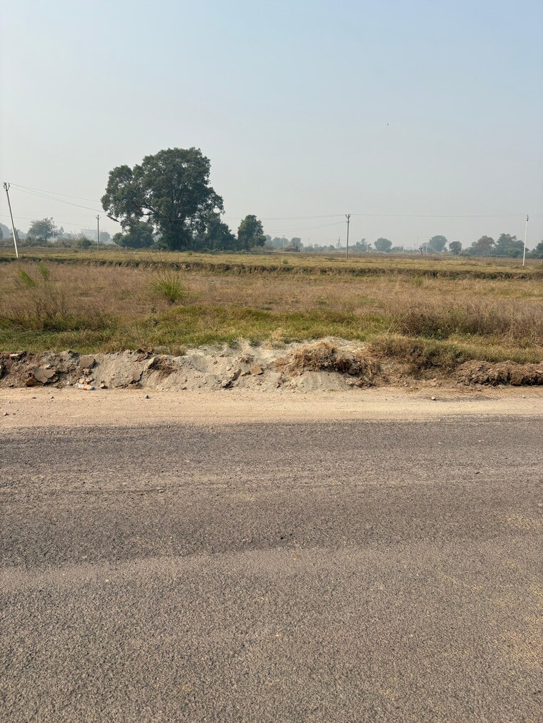 undefined, mant Commercial Land 4050 Sq.Mt. In Mant Mathura 9437623