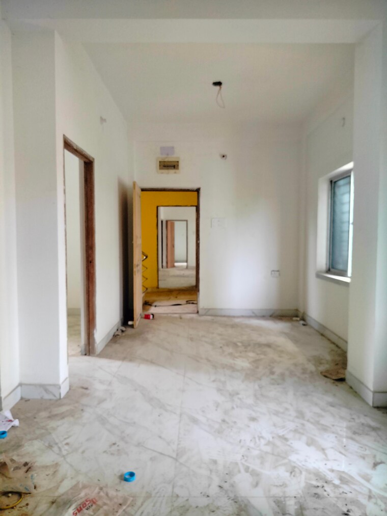 Room, haridevpur 2 Bedroom 950 Sq.Ft. Apartment In Haridevpur Kolkata 9437712