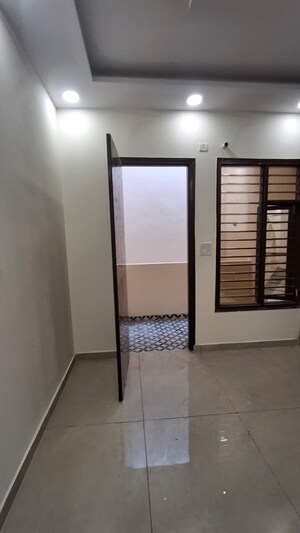 Room in 3 BHK Villa at MS Enclave Zirakpur, Dhakoli – for Sale