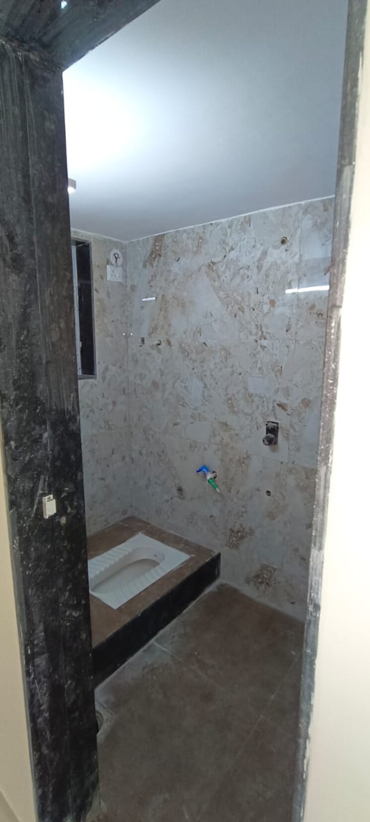 Bathroom, tharwani-solitaire 2 Bedroom 1191 Sq.Ft. Apartment In Kalyan West Thane 9437640