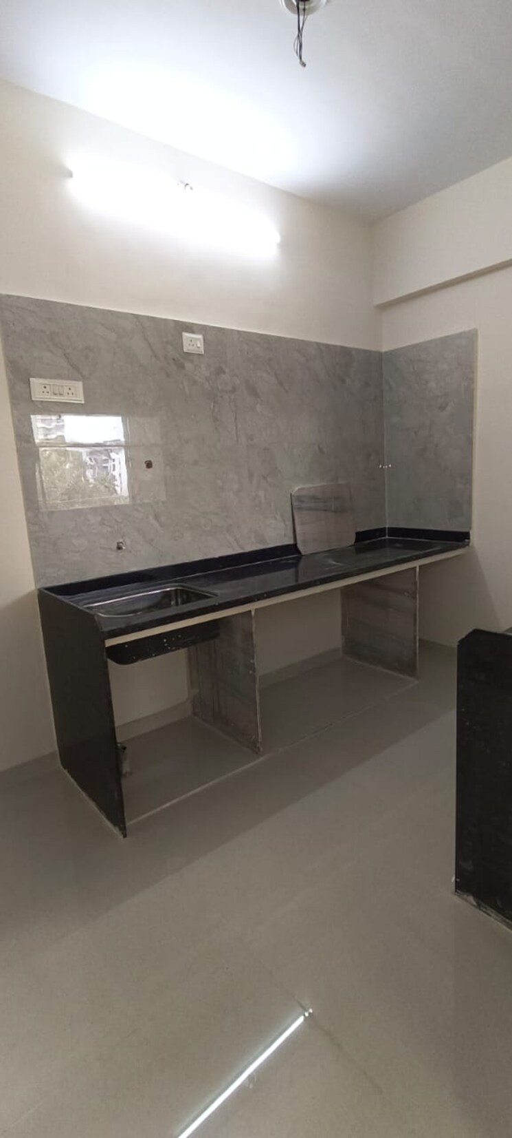 Kitchen, tharwani-solitaire 3 Bedroom 1578 Sq.Ft. Apartment In Kalyan West Thane 9437658