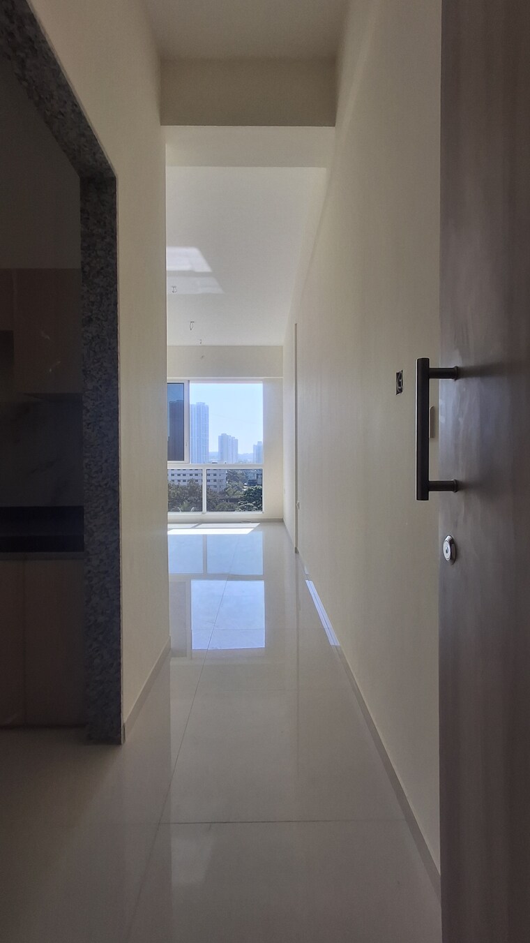 Room, wadhwa-tw-gardens 2.5 Bedroom 780 Sq.Ft. Apartment In Kandivali East Mumbai 9437700